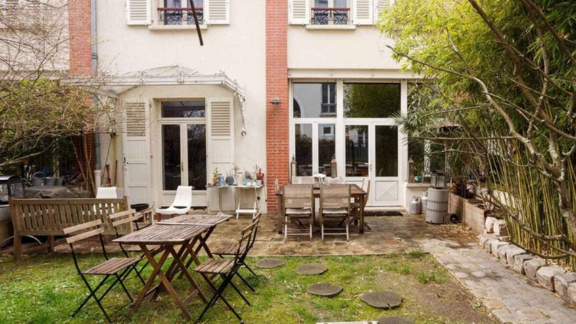 Le Jardin De Charenton A * Parijs